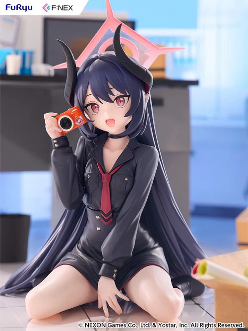 FURYU CORPORATION BLUE ARCHIVE CHIAKI MEMORIAL LOBBY VERSION 1/7 SCALE FIGURE [PRE ORDER] - Image 2