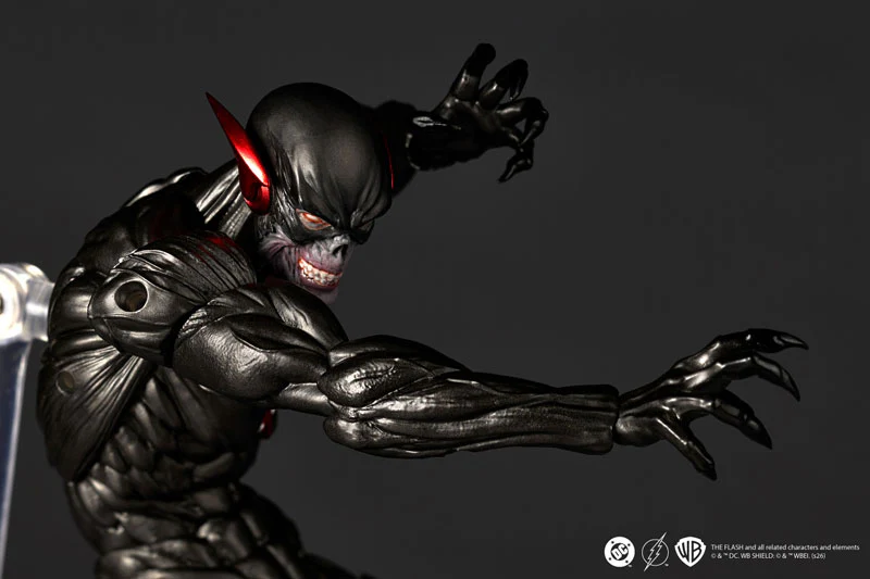 KAIYODO REVOLTECH DC CHARACTERS AMAZING YAMAGUCHI BLACK FLASH ACTION FIGURE [PRE ORDER] - Image 11